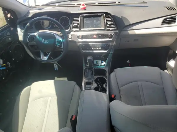 5NPE34AF4KH748943 2019 HYUNDAI SONATA - Image 8