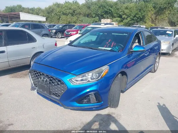 5NPE34AF4KH748957 2019 HYUNDAI SONATA - Image 2