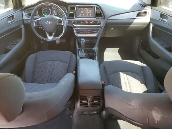 5NPE34AF4KH750059 2019 HYUNDAI SONATA - Image 8
