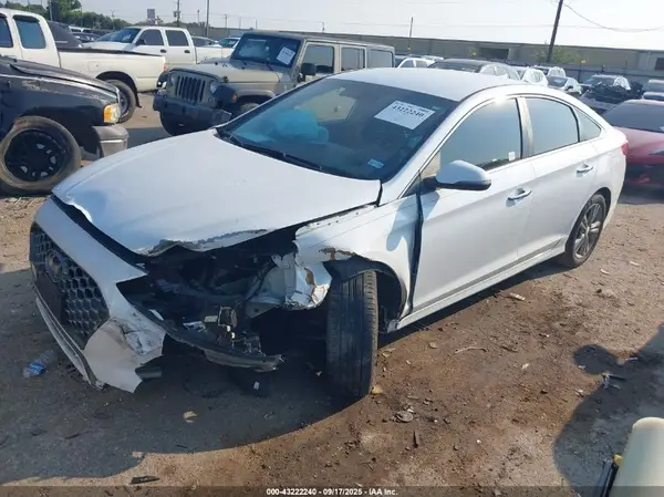5NPE34AF4KH753205 2019 HYUNDAI SONATA - Image 2