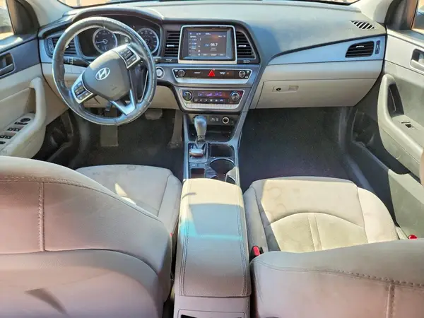 5NPE34AF4KH753415 2019 HYUNDAI SONATA - Image 8
