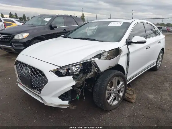 5NPE34AF4KH757772 2019 HYUNDAI SONATA - Image 2