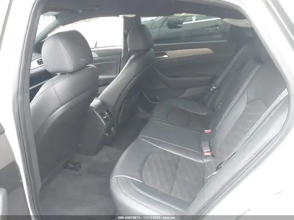 5NPE34AF4KH757772 2019 HYUNDAI SONATA - Image 8