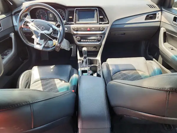 5NPE34AF4KH770246 2019 HYUNDAI SONATA - Image 8