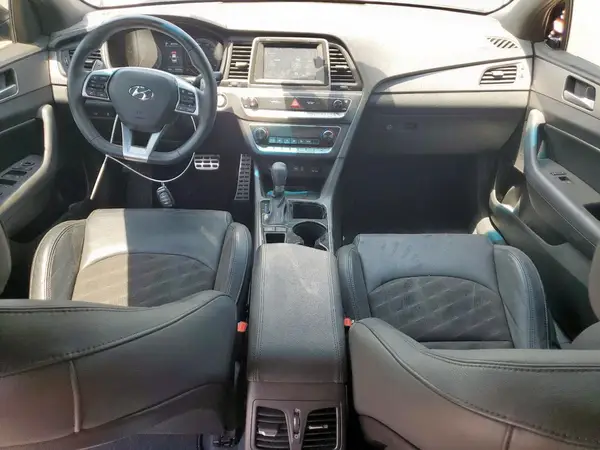 5NPE34AF4KH772563 2019 HYUNDAI SONATA - Image 8