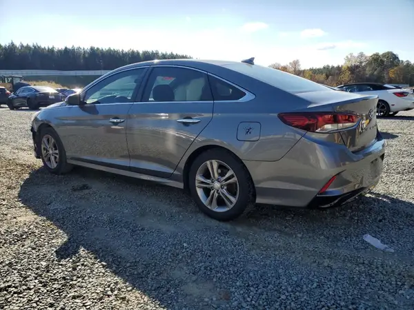 5NPE34AF4KH773826 2019 HYUNDAI SONATA - Image 2