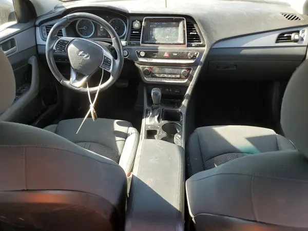 5NPE34AF4KH775429 2019 HYUNDAI SONATA - Image 8