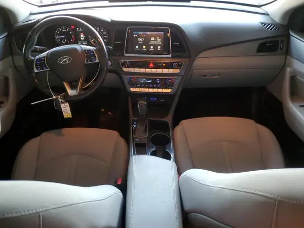 5NPE34AF4KH776872 2019 HYUNDAI SONATA - Image 8
