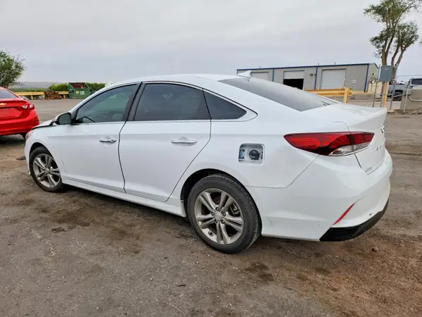 5NPE34AF4KH780243 2019 HYUNDAI SONATA - Image 2