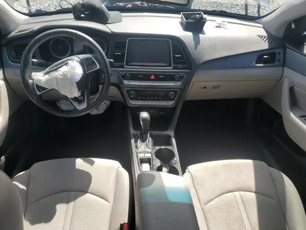 5NPE34AF4KH780940 2019 HYUNDAI SONATA - Image 8