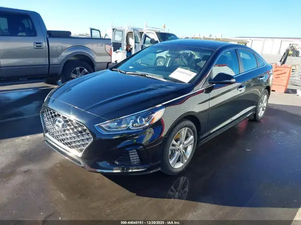 5NPE34AF4KH783045 2019 HYUNDAI SONATA - Image 2