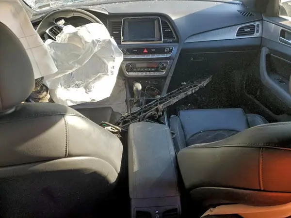 5NPE34AF4KH788147 2019 HYUNDAI SONATA - Image 8