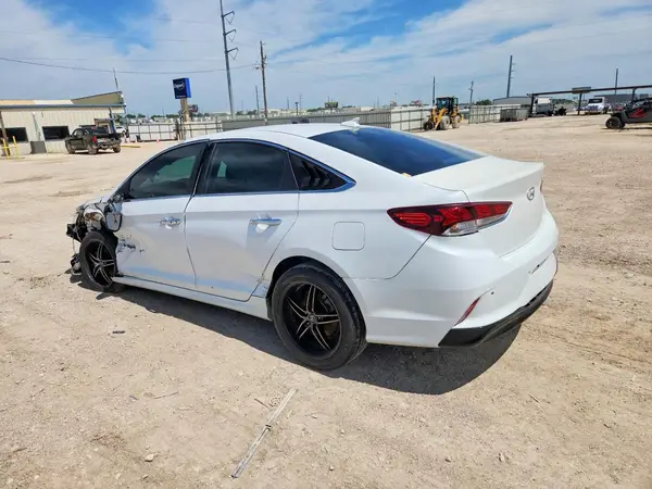 5NPE34AF4KH793963 2019 HYUNDAI SONATA - Image 2