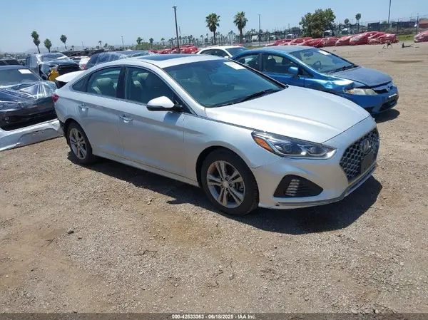5NPE34AF4KH817775 2019 HYUNDAI SONATA - Image 1