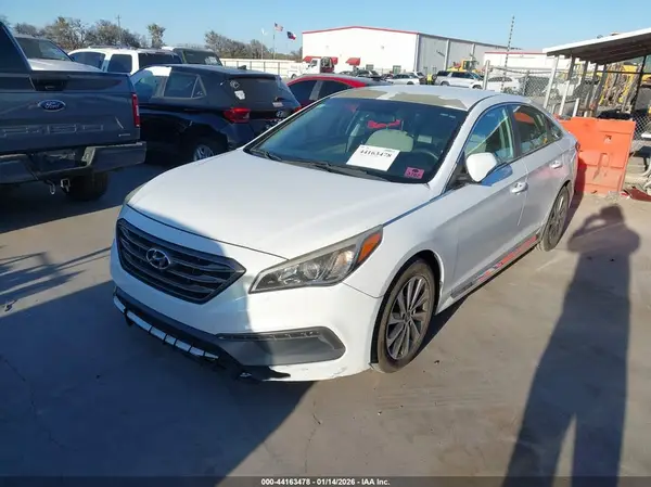 5NPE34AF5GH262472 2016 HYUNDAI SONATA - Image 2