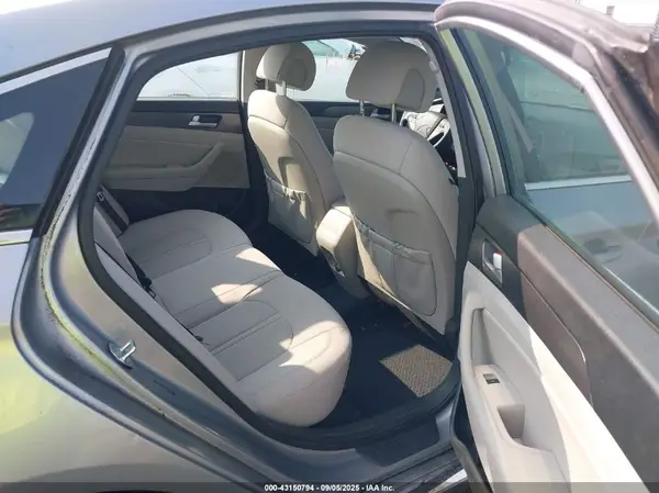 5NPE34AF5GH263752 2016 HYUNDAI SONATA - Image 8