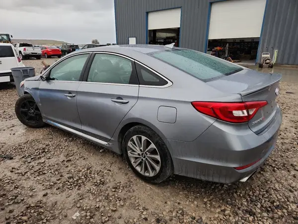 5NPE34AF5GH265890 2016 HYUNDAI SONATA - Image 2