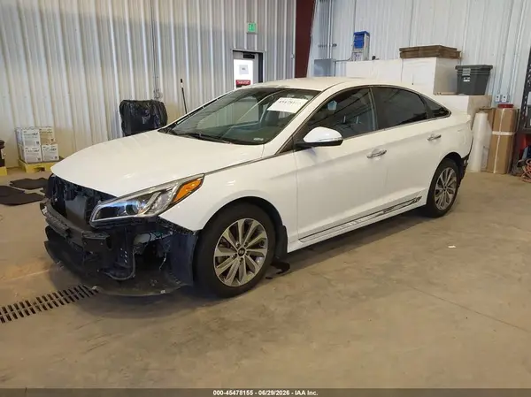 5NPE34AF5GH271947 2016 HYUNDAI SONATA - Image 2