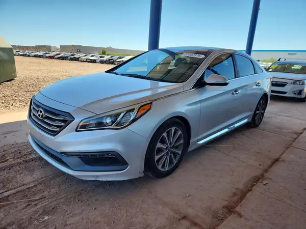 5NPE34AF5GH280681 2016 HYUNDAI SONATA - Image 1