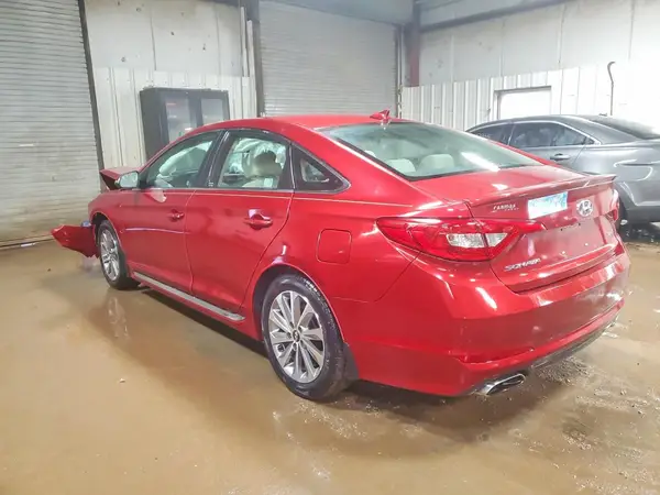 5NPE34AF5GH284925 2016 HYUNDAI SONATA - Image 2