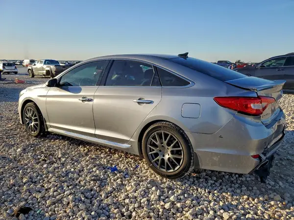 5NPE34AF5GH296959 2016 HYUNDAI SONATA - Image 2