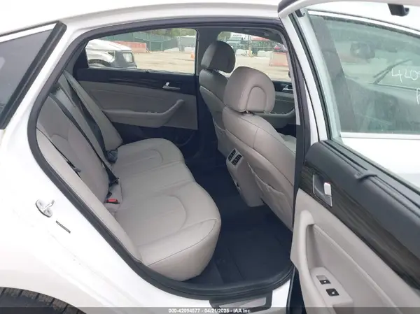 5NPE34AF5GH300816 2016 HYUNDAI SONATA - Image 8