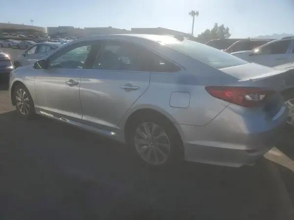 5NPE34AF5GH334223 2016 HYUNDAI SONATA - Image 2