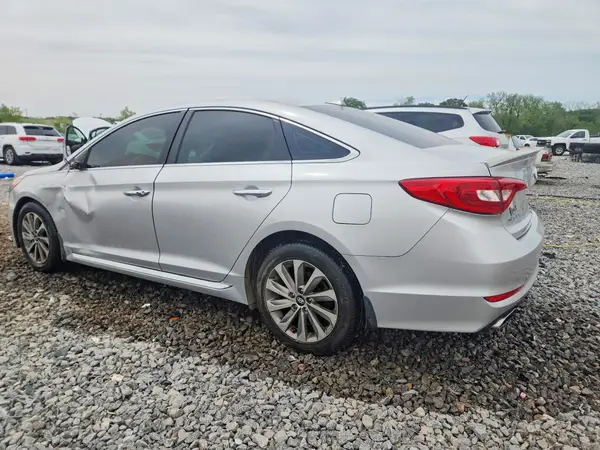 5NPE34AF5GH348204 2016 HYUNDAI SONATA - Image 2