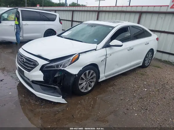 5NPE34AF5GH349479 2016 HYUNDAI SONATA - Image 2