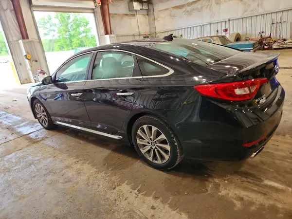 5NPE34AF5GH366959 2016 HYUNDAI SONATA - Image 2