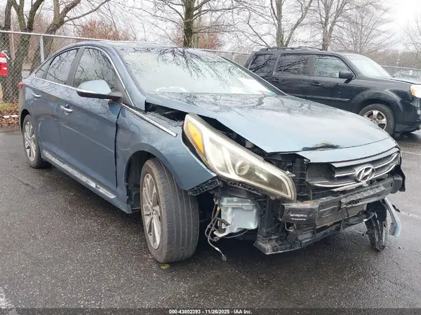 5NPE34AF5GH367092 2016 HYUNDAI SONATA - Image 1