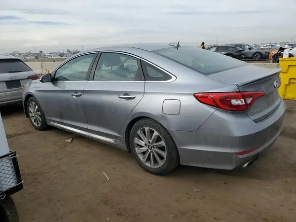 5NPE34AF5GH390646 2016 HYUNDAI SONATA - Image 2