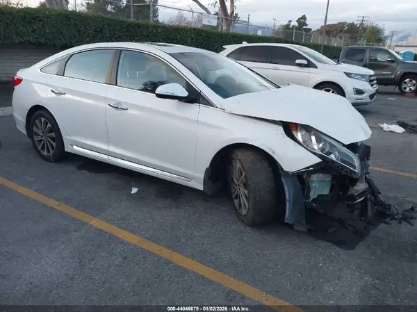 5NPE34AF5GH401046 2016 HYUNDAI SONATA - Image 1