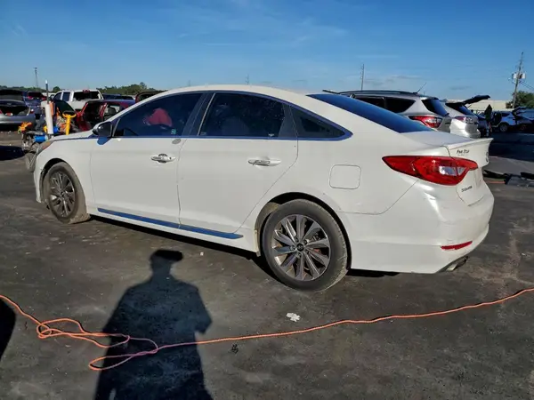 5NPE34AF5GH405355 2016 HYUNDAI SONATA - Image 2