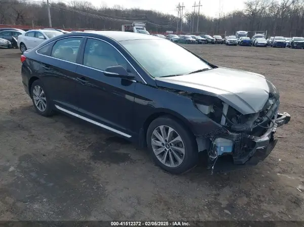 5NPE34AF5GH417408 2016 HYUNDAI SONATA - Image 1