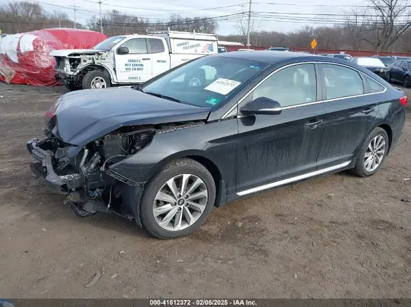 5NPE34AF5GH417408 2016 HYUNDAI SONATA - Image 2