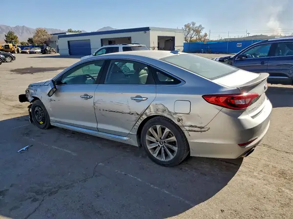 5NPE34AF5GH422432 2016 HYUNDAI SONATA - Image 2