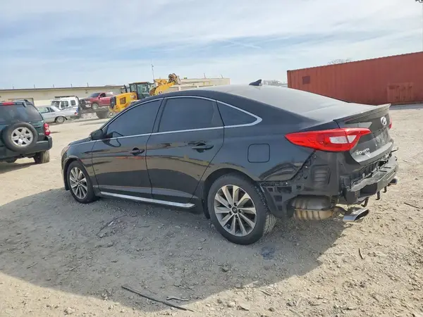 5NPE34AF5GH428635 2016 HYUNDAI SONATA - Image 2