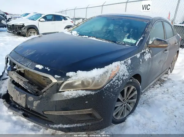5NPE34AF5GH429509 2016 HYUNDAI SONATA - Image 2