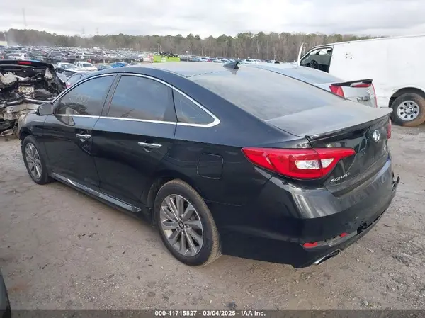 5NPE34AF5GH431776 2016 HYUNDAI SONATA - Image 2