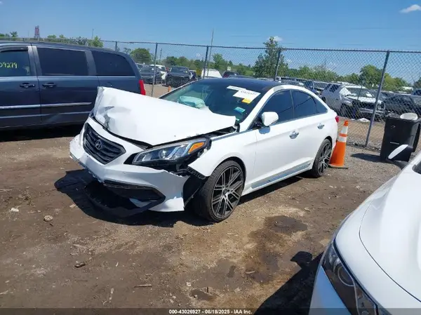 5NPE34AF5GH434502 2016 HYUNDAI SONATA - Image 2