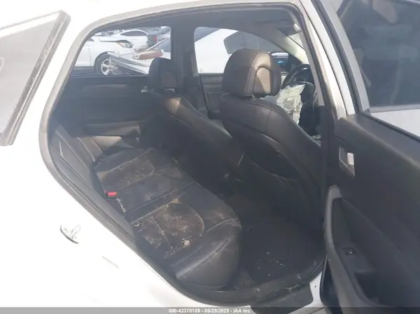 5NPE34AF5HH442889 2017 HYUNDAI SONATA - Image 8
