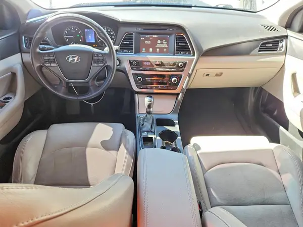 5NPE34AF5HH456887 2017 HYUNDAI SONATA - Image 8