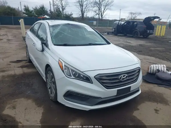5NPE34AF5HH463824 2017 HYUNDAI SONATA - Image 1