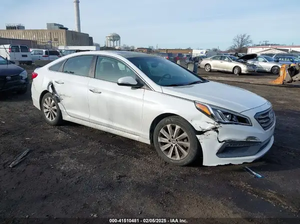 5NPE34AF5HH467811 2017 HYUNDAI SONATA - Image 1