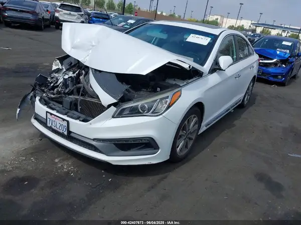 5NPE34AF5HH475004 2017 HYUNDAI SONATA - Image 2