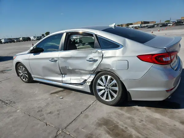 5NPE34AF5HH475889 2017 HYUNDAI SONATA - Image 2