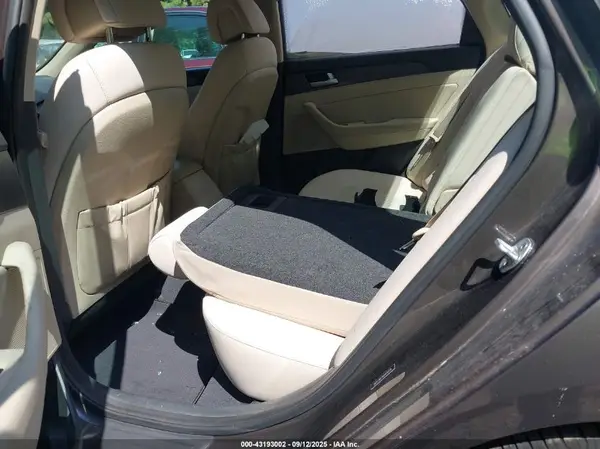 5NPE34AF5HH479778 2017 HYUNDAI SONATA - Image 8