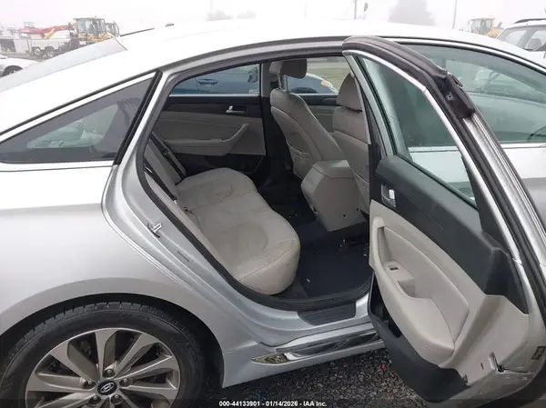 5NPE34AF5HH482597 2017 HYUNDAI SONATA - Image 8