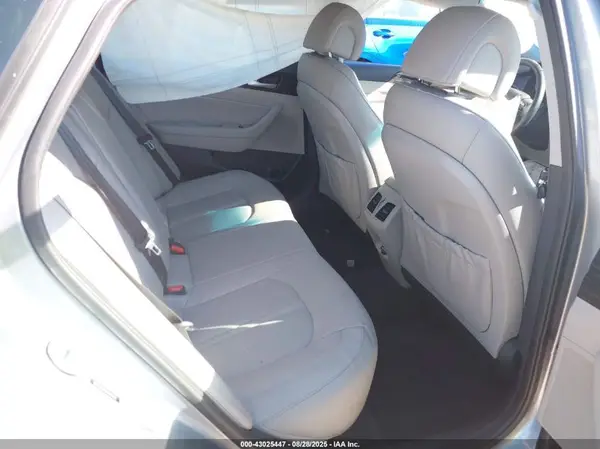 5NPE34AF5HH484768 2017 HYUNDAI SONATA - Image 8
